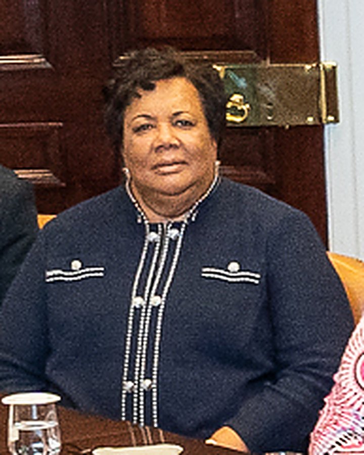 Yvonne Davis