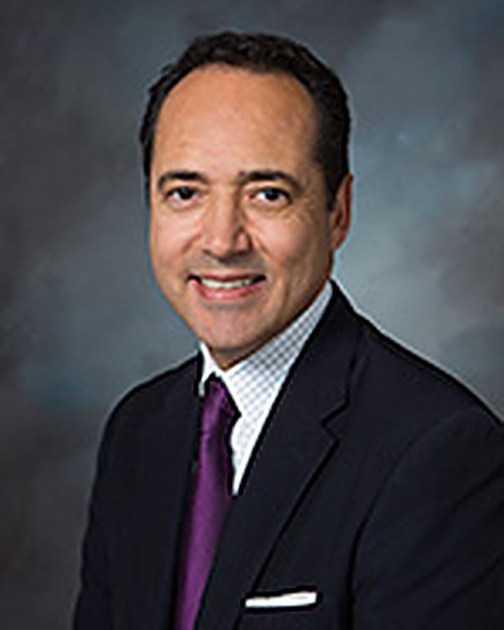 José Menéndez